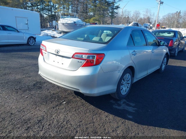 2012 Toyota CAMRY LE thumbnail 4
