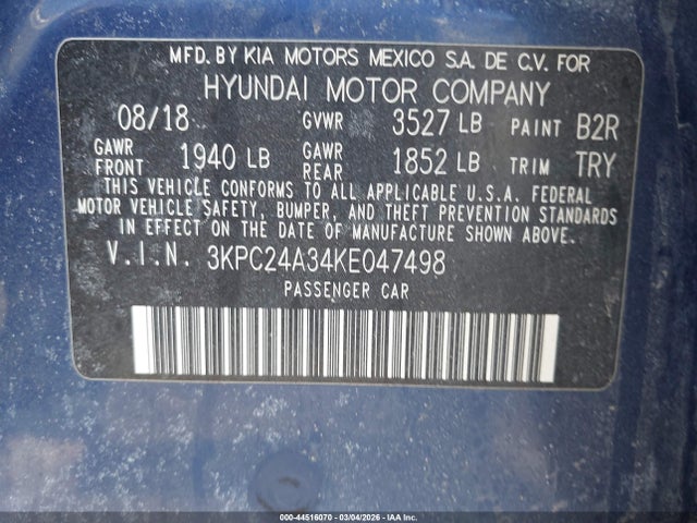 HYUNDAI ACCENT SE - 9