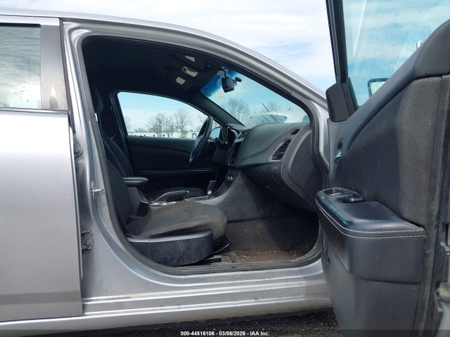 DODGE AVENGER SE V6 - 5