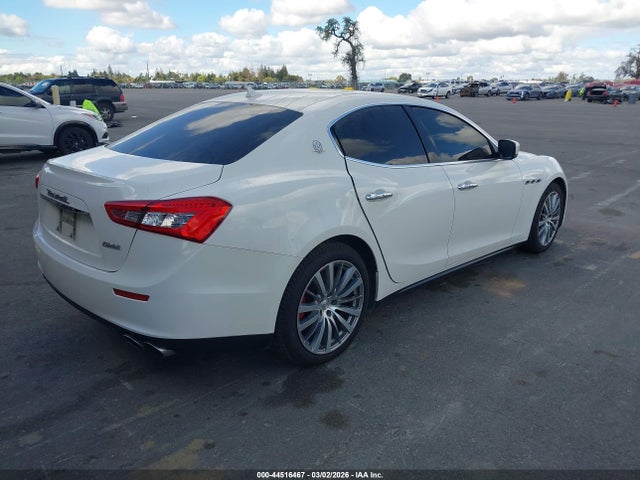 2015 Maserati Ghibli, VIN: ZAM57XSA7F1146054