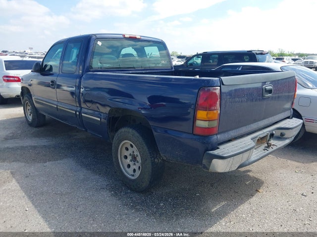 CHEVROLET SILVERADO 1500 - 3