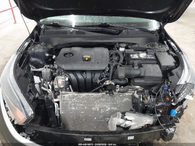 KIA FORTE GT-LINE - 10