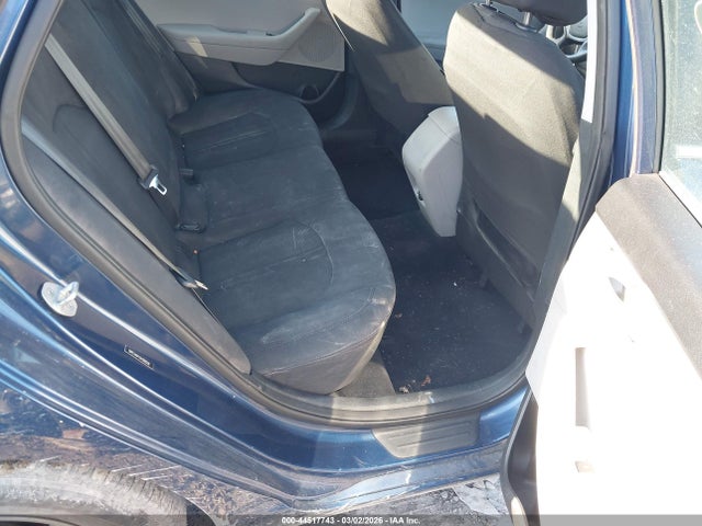 HYUNDAI SONATA SE - 8