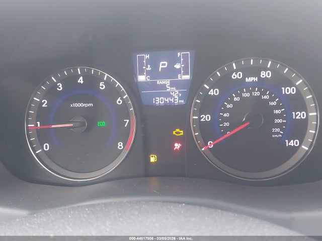 HYUNDAI ACCENT GLS - 7