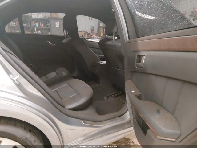MERCEDES-BENZ E-CLASS - 8
