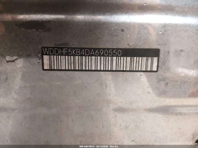 MERCEDES-BENZ E-CLASS - 9