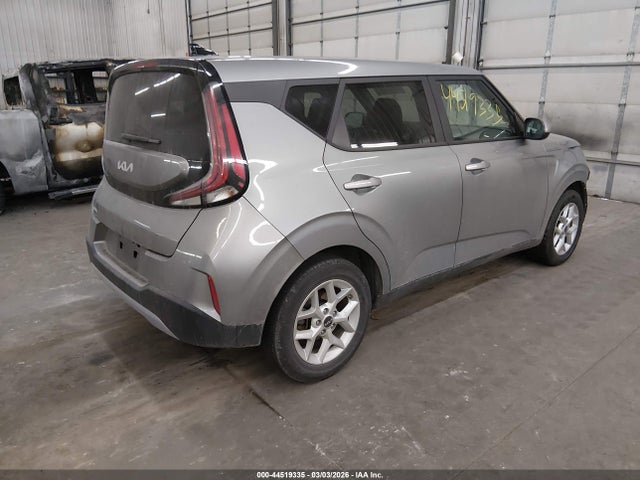 KIA SOUL LX - 4