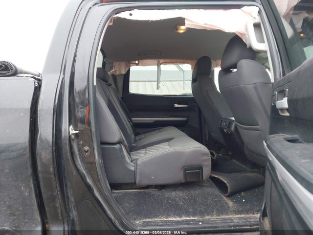 TOYOTA TUNDRA - 8