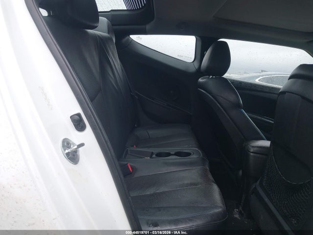 HYUNDAI VELOSTER TURBO W/BLUE - 8