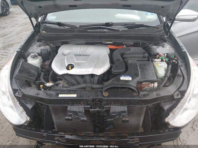HYUNDAI SONATA HYBRID - 10