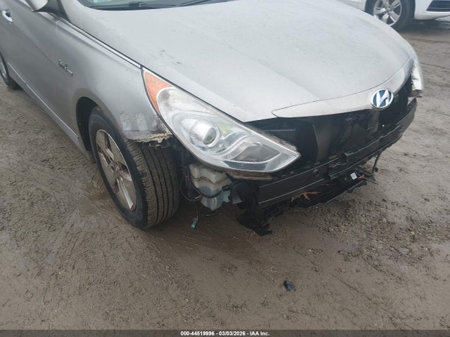 HYUNDAI SONATA HYBRID - 6