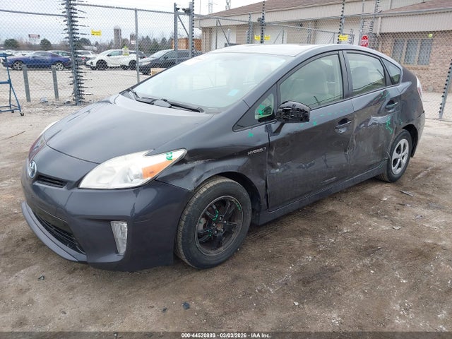 TOYOTA PRIUS - 2