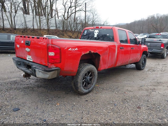 CHEVROLET SILVERADO 2500HD WORK TRUCK - 4