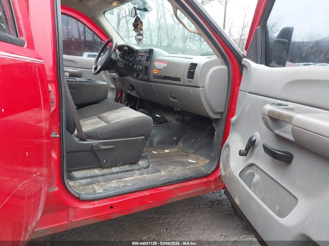 CHEVROLET SILVERADO 2500HD WORK TRUCK - 5