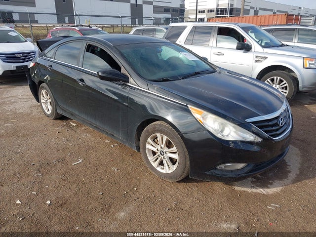 HYUNDAI SONATA GLS - 1