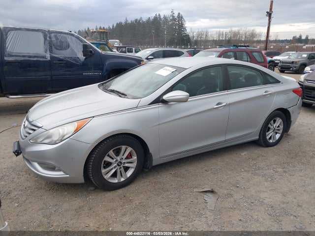 HYUNDAI SONATA GLS - 2