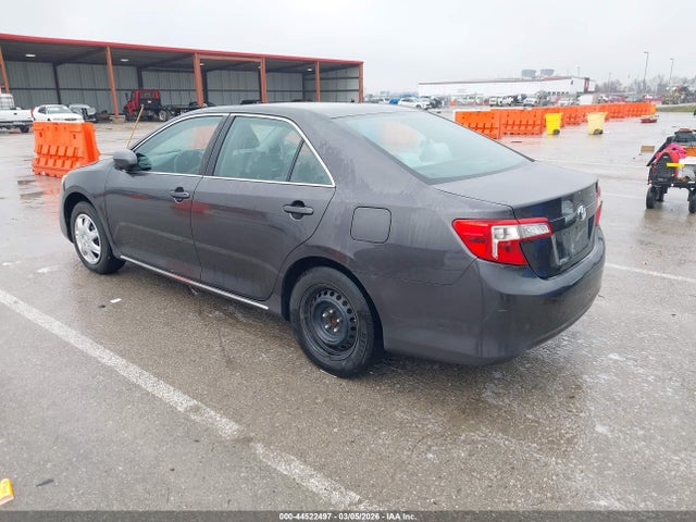 صورة 3 لـ 2014 Toyota CAMRY LE