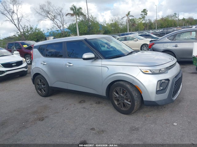 2021 KIA SOUL S