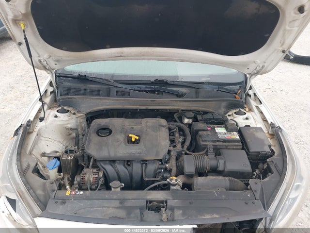 صورة 10 لـ 2019 KIA FORTE LXS