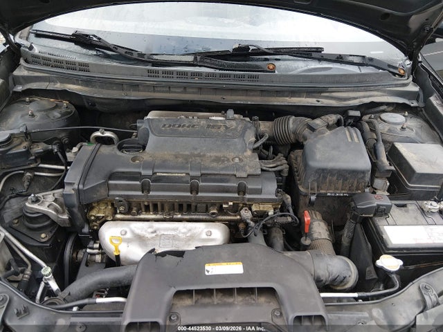 HYUNDAI ELANTRA GLS - 10