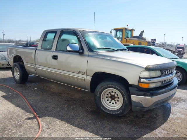 CHEVROLET SILVERADO 1500 LS - 1