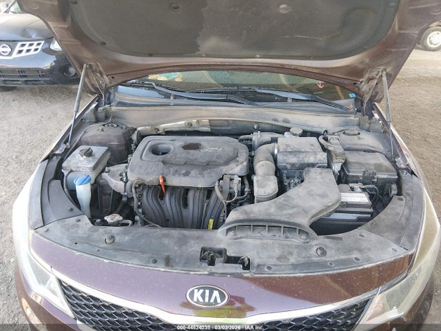 KIA OPTIMA LX - 10