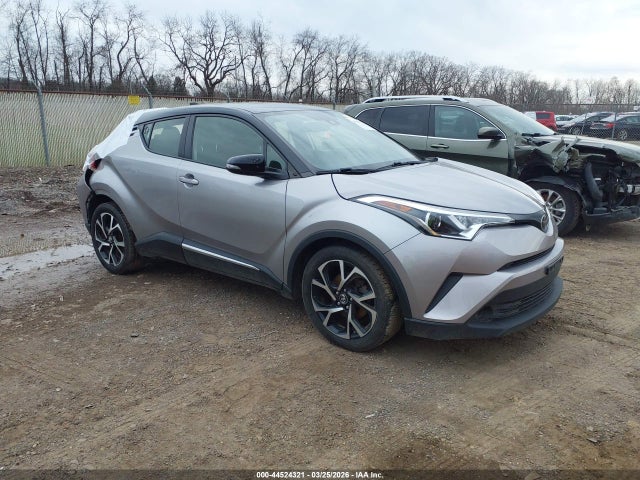 2019 TOYOTA C-HR XLE