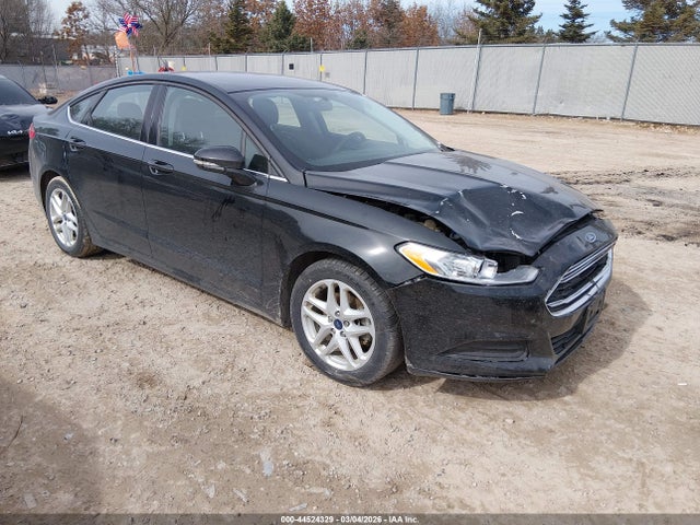 FORD FUSION SE - 1