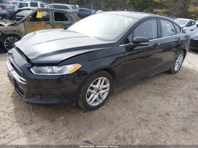 FORD FUSION SE - 2