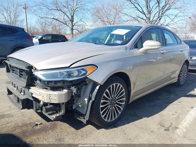 FORD FUSION SE - 2