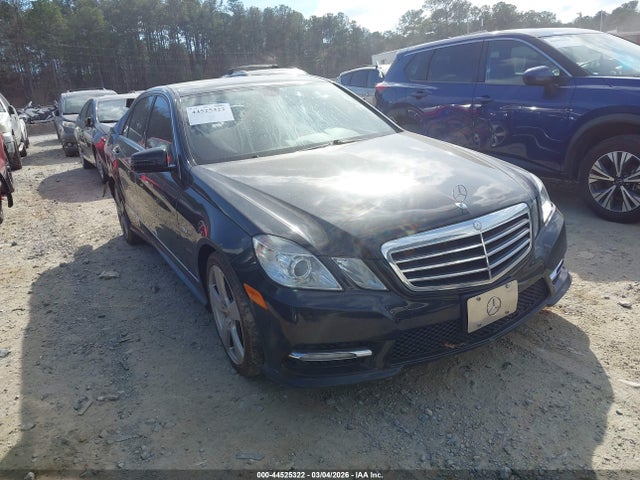 MERCEDES-BENZ E-CLASS - 1