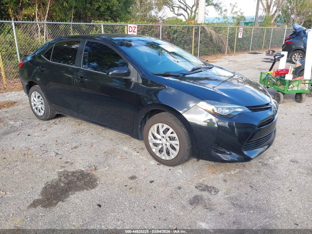 2018 TOYOTA COROLLA LE