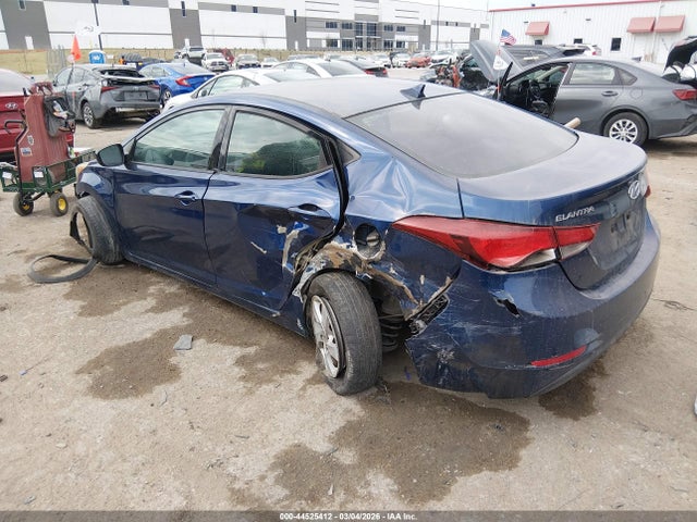 HYUNDAI ELANTRA SE - 3