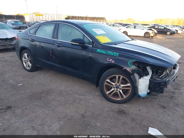 FORD FUSION SE - 1