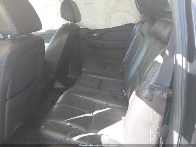 CHEVROLET AVALANCHE 1500 LTZ - 8