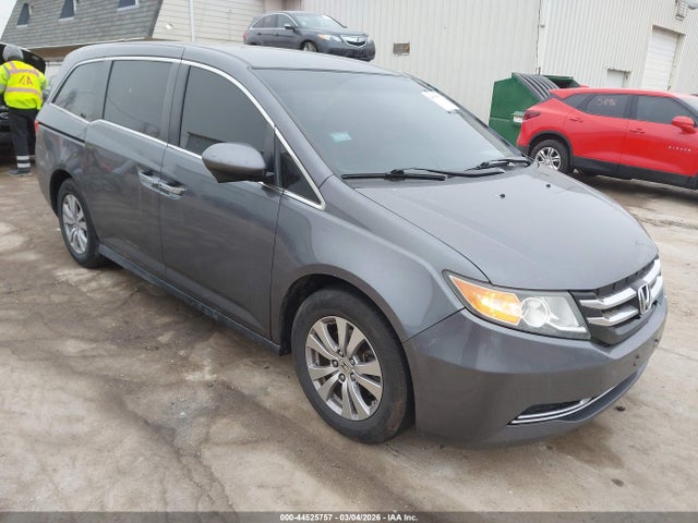 2016 HONDA ODYSSEY SE