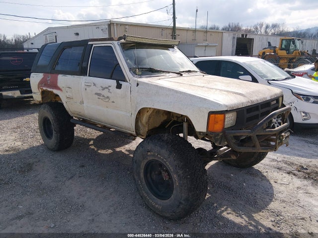 1985 TOYOTA 4RUNNER RN60
