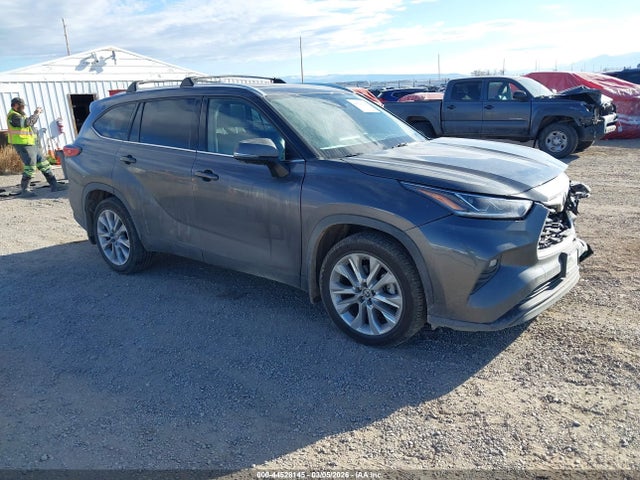 2022 TOYOTA HIGHLANDER LIMITED