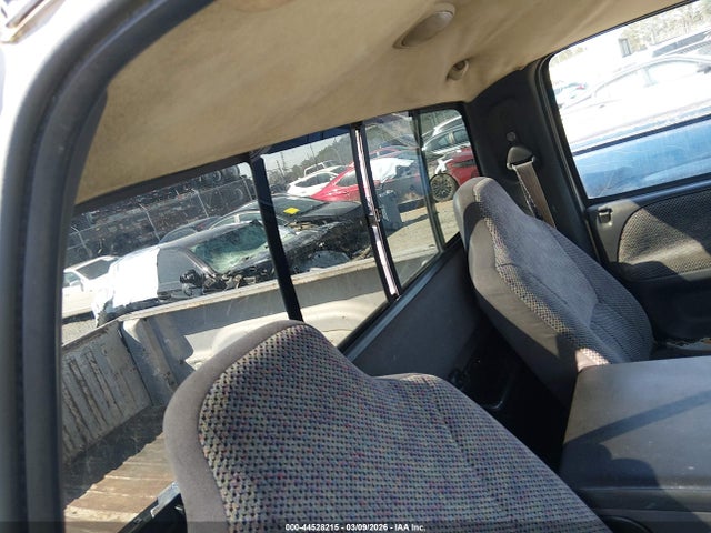 DODGE RAM 1500 ST - 8