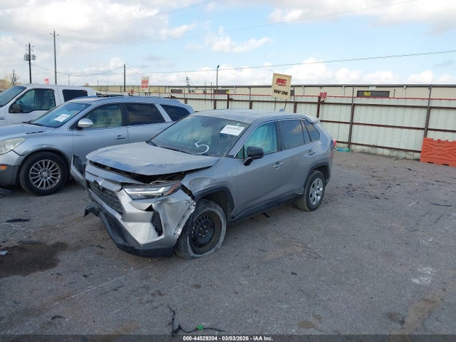 2023 TOYOTA RAV4 LE 2