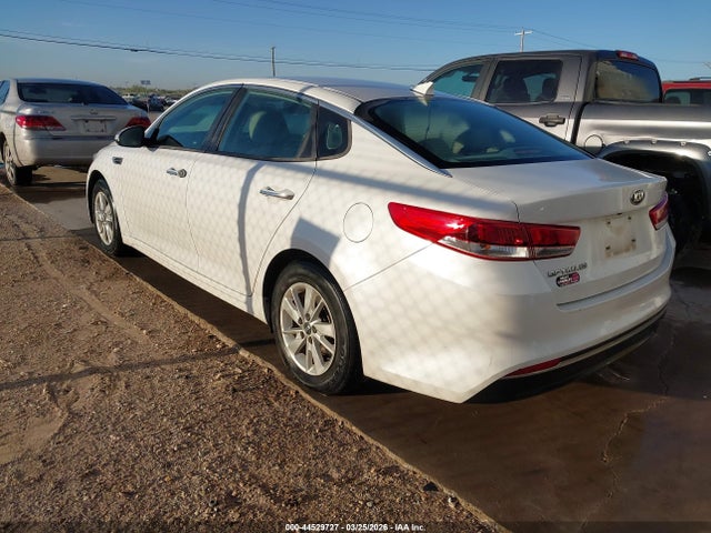 KIA OPTIMA LX - 3