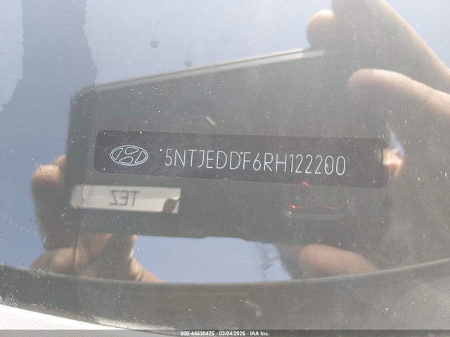 HYUNDAI SANTA CRUZ LIMITED - 9