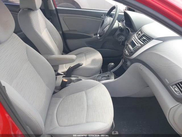 HYUNDAI ACCENT SE - 5