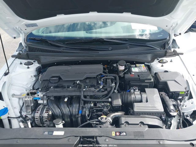 HYUNDAI ELANTRA SEL SPORT - 10