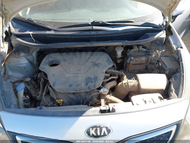 KIA RIO EX - 10
