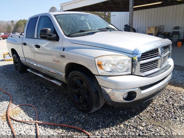 DODGE RAM 1500 SLT - 1