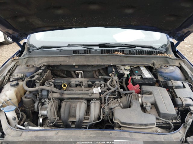 FORD FUSION SE - 10