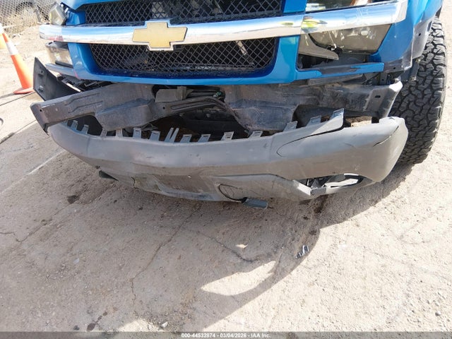 CHEVROLET AVALANCHE 1500 - 6