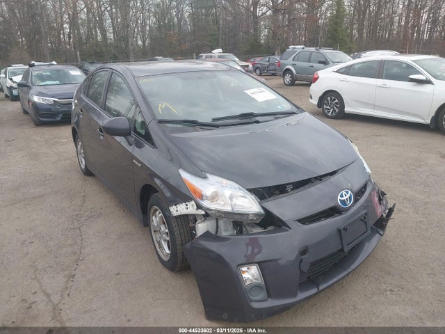 TOYOTA PRIUS - 1