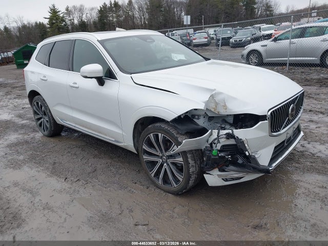 2023 VOLVO XC60 B5 ULTIMATE BRIGHT THEME